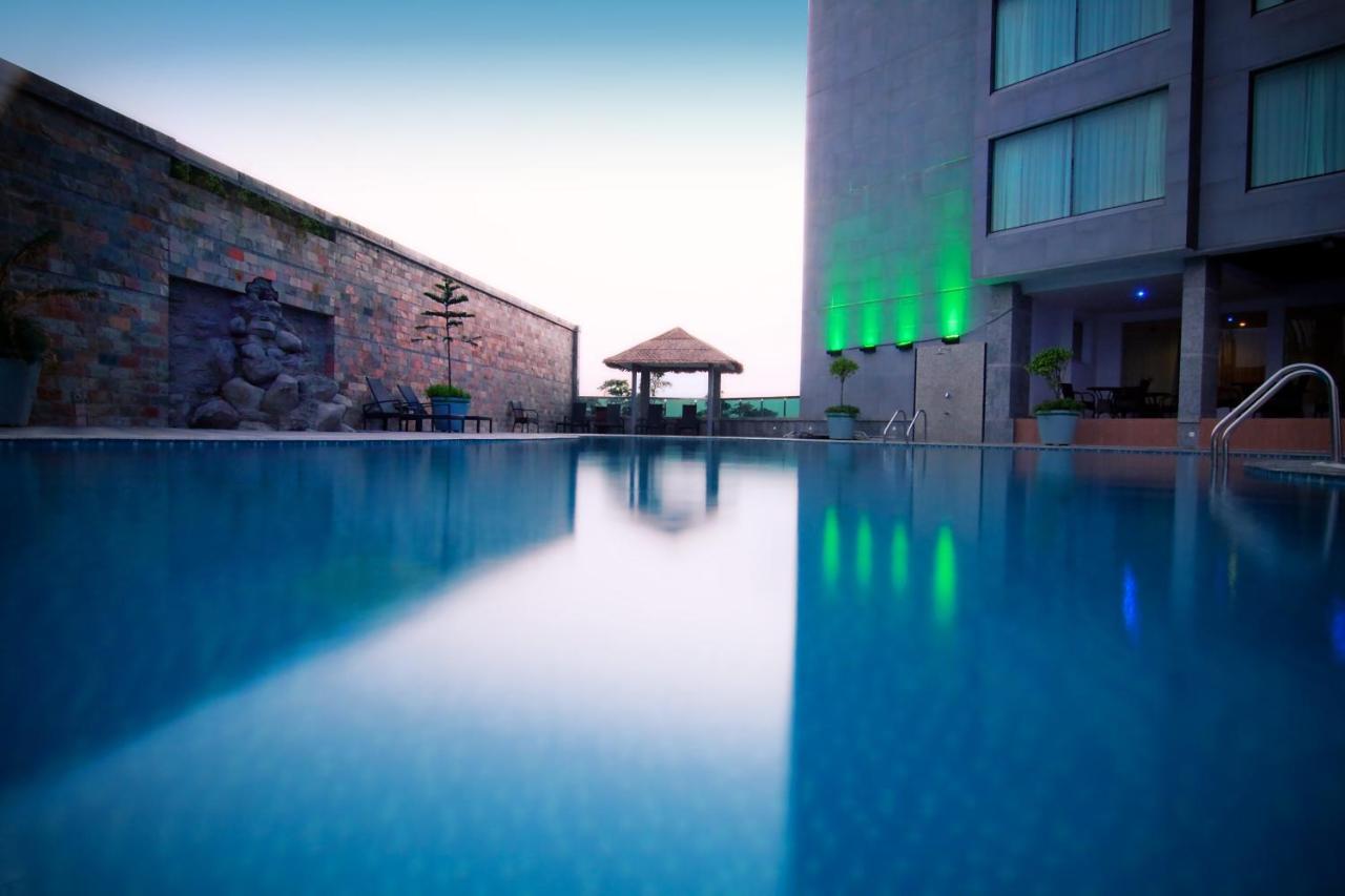 Ocean Paradise Hotel And Resort 콕스 바자르 외부 사진